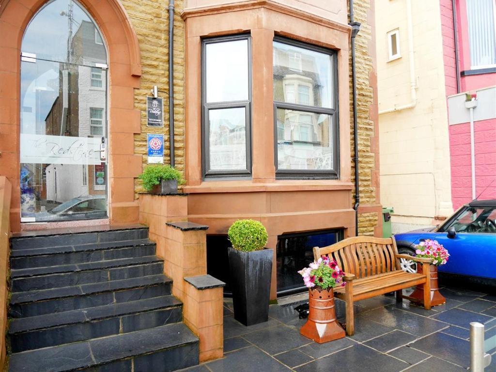 The Redstone Guesthouse Blackpool Ngoại thất bức ảnh